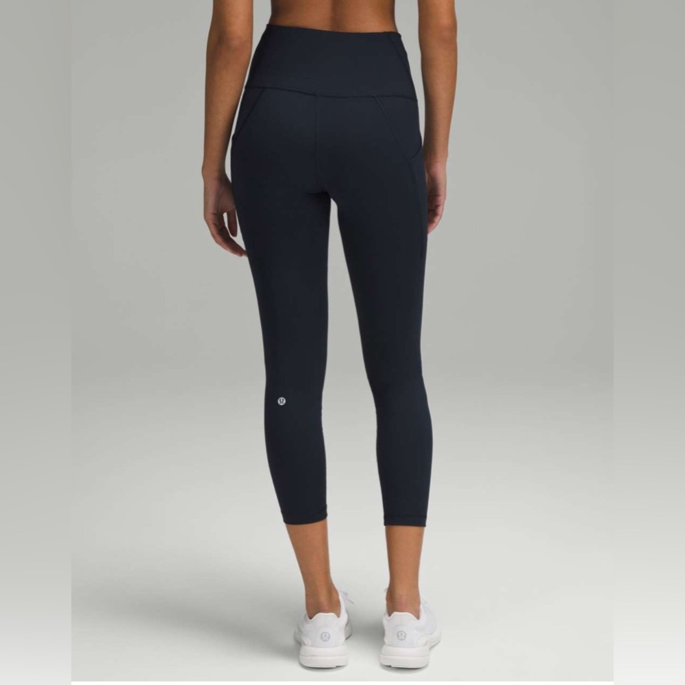 [Like New] Lululemon Wunder Train HR Tight with Pockets 25"
| Size 4 |True Navy
